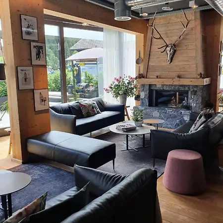 Boutique-hotel Chez Jan Hotel 4*